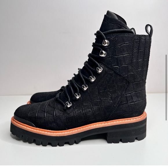 Marc Fisher IZZIE lugsole ankle boots - Picture 5 of 8